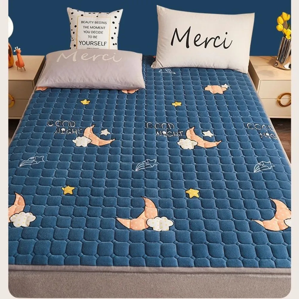 Winter Warm Velvet Mattress Toppers Thick Bed Mattress Cover Bedspread Bed Linens Thin Tatami Floor Mat Single Double Bed Sheet.