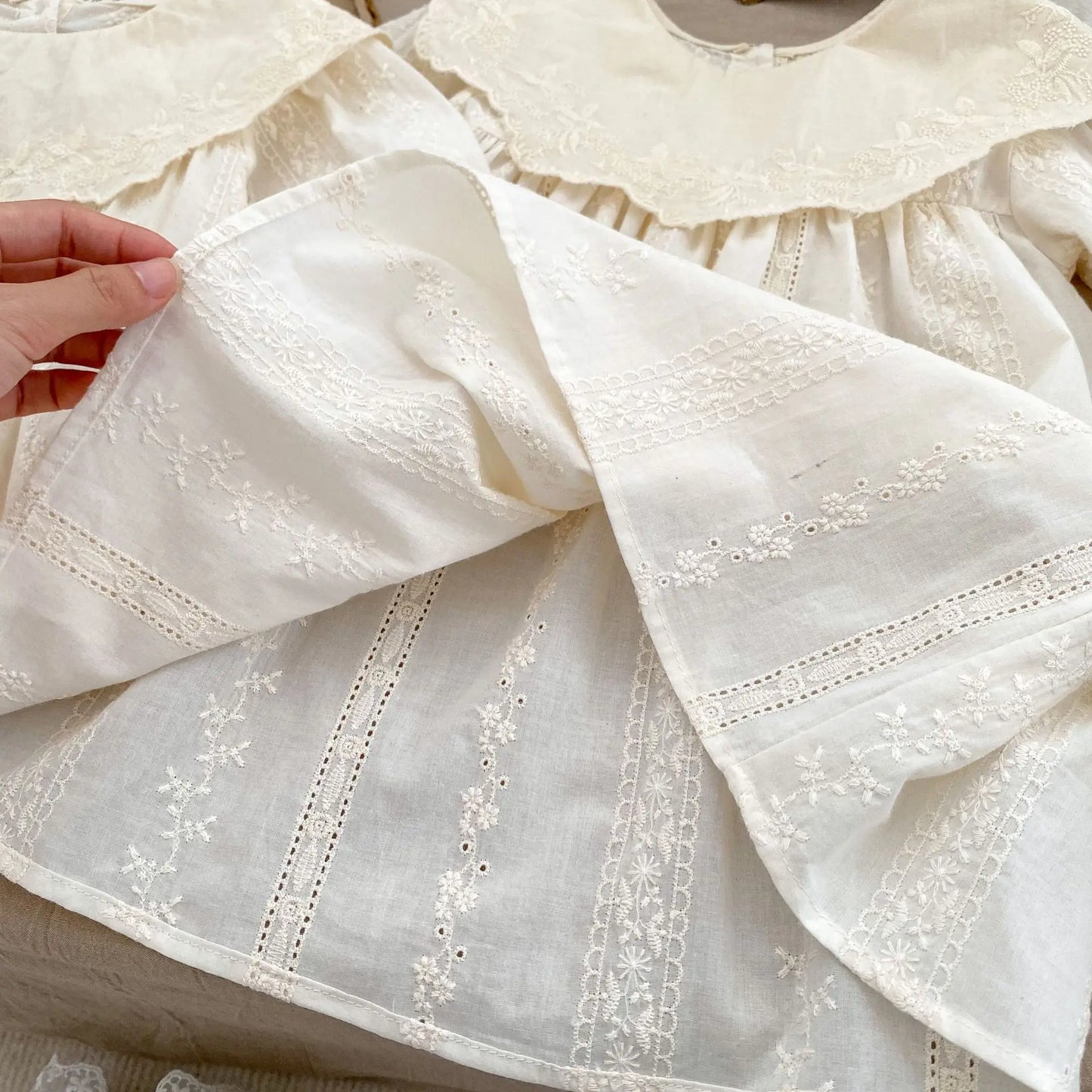 Frühling Baby Body Schwestern Kleid Blume Stickerei Kleid für Kleinkind Mädchen Kleinkind Outfit.