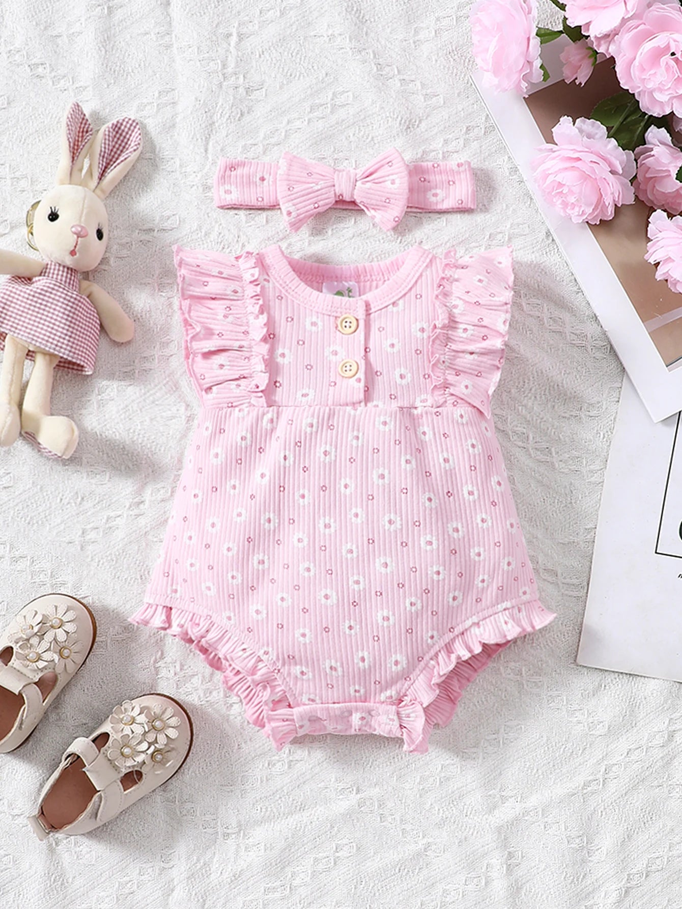 2-teiliger Sommer-Overall für Babys mit Rundhalsausschnitt, Schmetterlingsärmel-Design, süßer, süßer und lebhafter Overall im Prinzessinnen-Stil für Neugeborene.