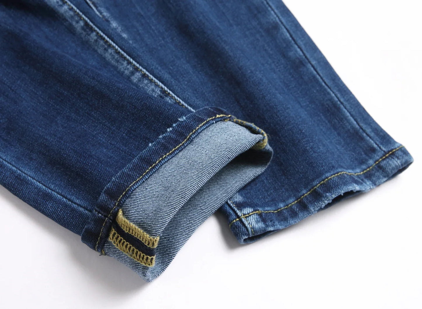 2025 Men's Ripped Jeans Luxury Brand Light Blue Holes Long Trousers Quality Male Fashion Stretch Slim Pants Men Skinny Jeans.