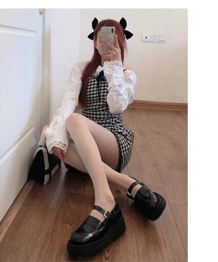 Sexy Women Pantyhose Tights Seamless Sexy Lace Mesh Fishnet Pantyhose Summer Nylon Polka Dot Print Tight Stocking Female Hosiery.