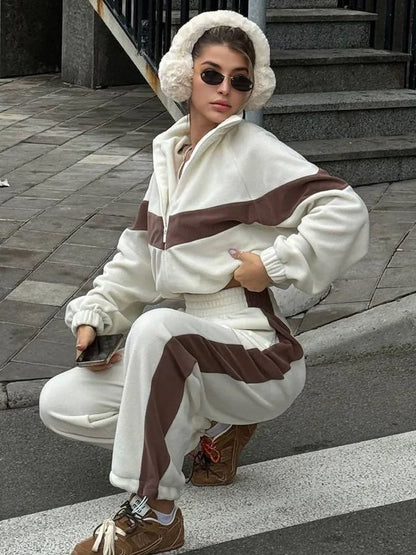 Women's Ready Zip Front Set Street Style Lightweight Hoodie & Pants Two Piece Sports Casual Fashion Loose Outdoor Outfit.