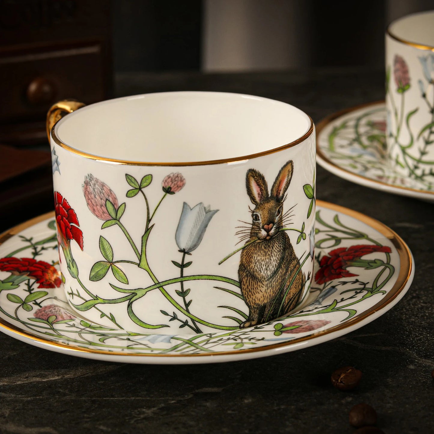 Russian Royal Porcelain Lomonosov Cartoon Rabbit Gold Plated Bone China Coffee Cup and Saucer Gift Box Gift Coffee Cup Set.