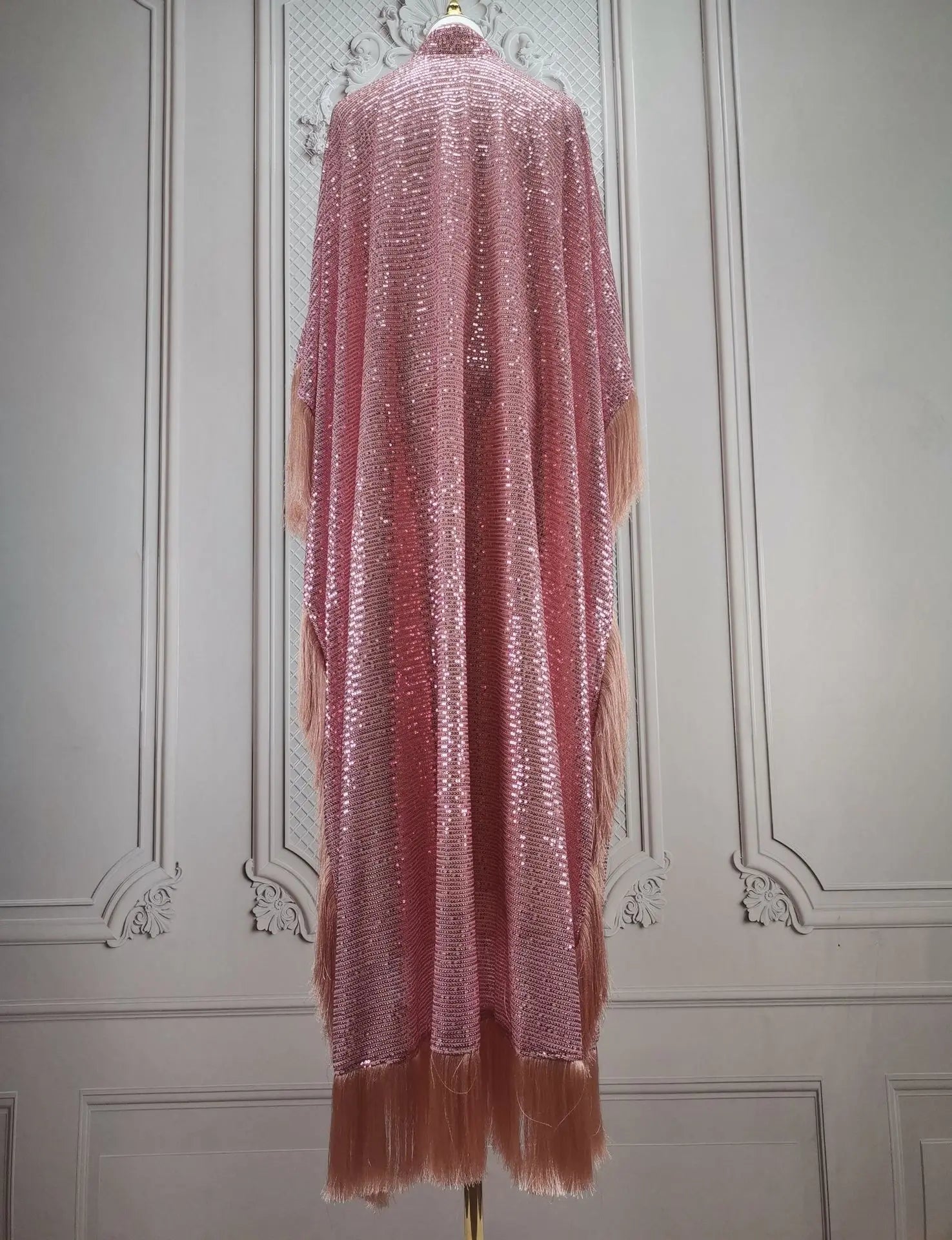 Ramadan Eid Tassel Sequin Batwing Abaya Dubai Women Islam Muslim Maxi Kaftan Dresses Kebaya Caftan Marocain Robe Femme Musulmane.