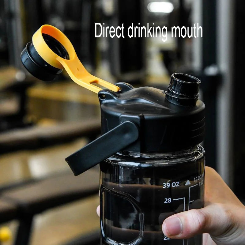 Super-large Capacity Water Cup  Student Outdoor Sports and Fitness  Shock-resistant and High-temperature Resistant Water Bottle.