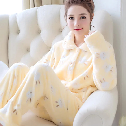 New Women's Autumn and Winter Warm Pyjamas Homewear Suit Coral Velvet Pajamas Girls Padded Thickened Sweet Flannel Homewear.