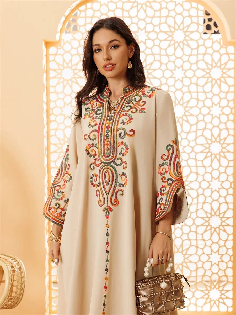 Ramadan Muslimische Damen bestickte lose Abaya-Kleider für Frauen Gala Marokko Dubai Eleganter lässiger Kaftan.