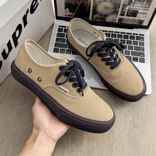 Boys' Casual Canvas Skateboard Shoes with Patchwork Low Cut Shoes Men's Minimalist Fashion Sneakers Trendy Lace Up Flat Bottom.