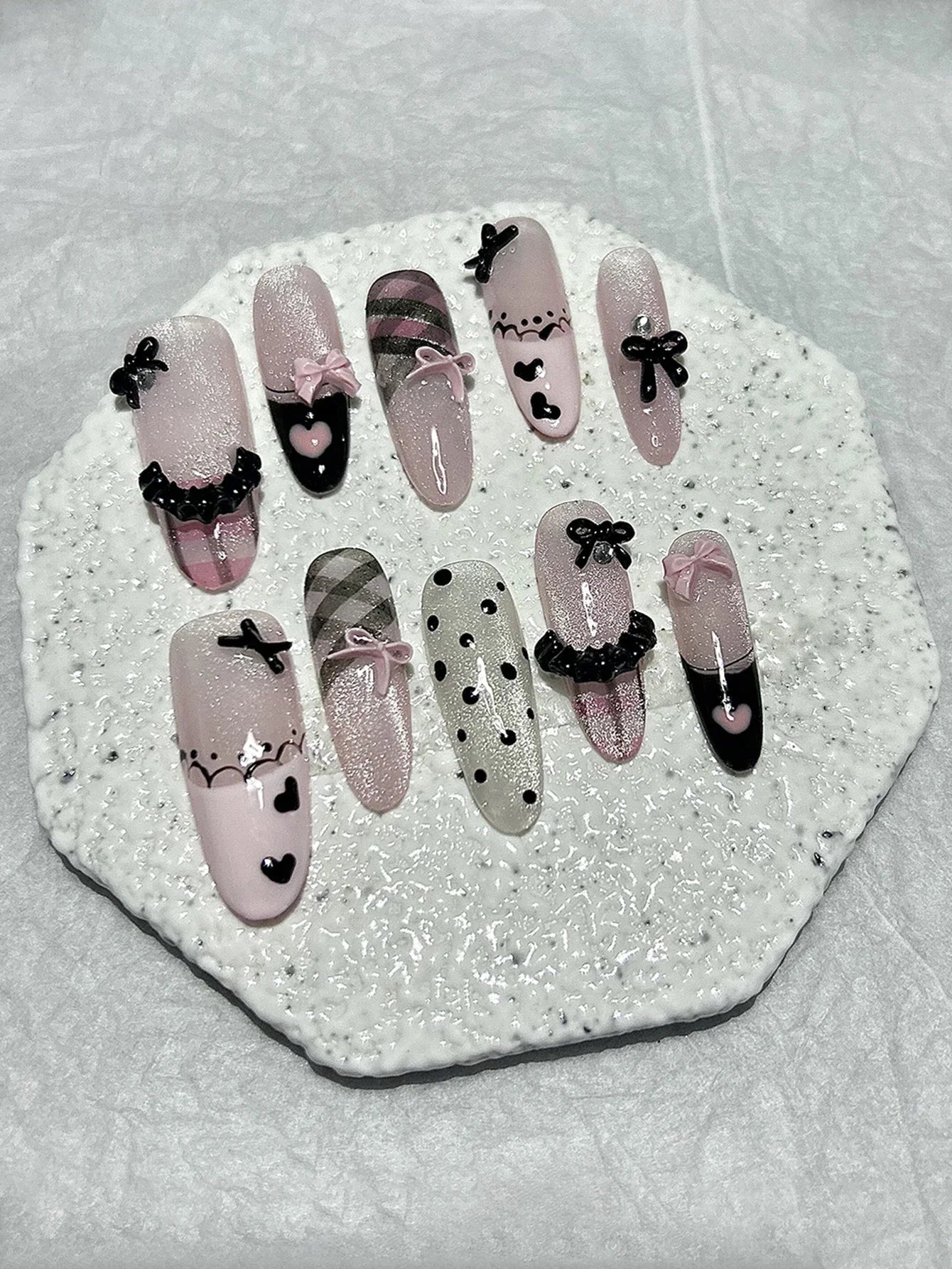 Black Pink Sweet French Almond Handmade Press On Nails Grid Polka Dot Love Skirt Ballet Fake Nails Princess Cute Bow Nail Art.