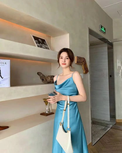 Chiffon-Stoff, Neckholder, mittellanges Kleid für Damen, Sommer, neuer sanfter Stil, schlankmachende Taille, A-Linien-Rock, Polyesterfaser, ärmellos.