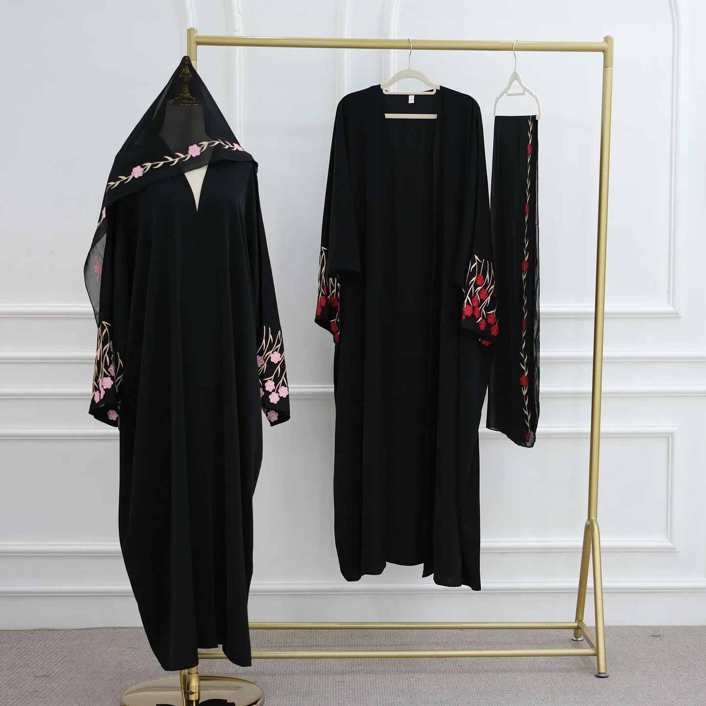 Islamic Clothes Black Flower Embroidery Abayas for Women Dubai Cardigan Muslim Saudi Open Abaya Kimono Luxury Hijab Dress Kaftan.