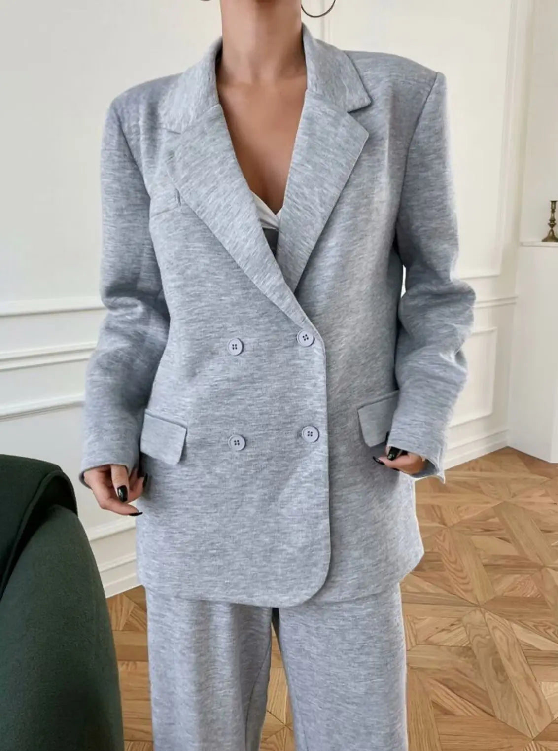 2025 New Women's Solid Color 2-piece Long Sleeve Sports Jacket And High Waist Pants Office Women's Set.