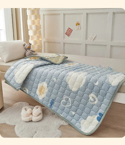 Winter Dormitory Soft Mattress Toppers Thick Warm Coral Velvet Bed Sheet Non-slip Mattress Cover Thin Bed Pad Tatami Floor Mat.