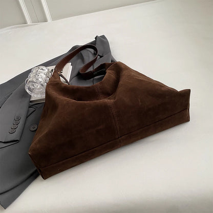 Women Suede Shoulder Bag with Zipper Hobo Bag Large Capacity Handbag Slouchy Bag Commuter Travel Bag.