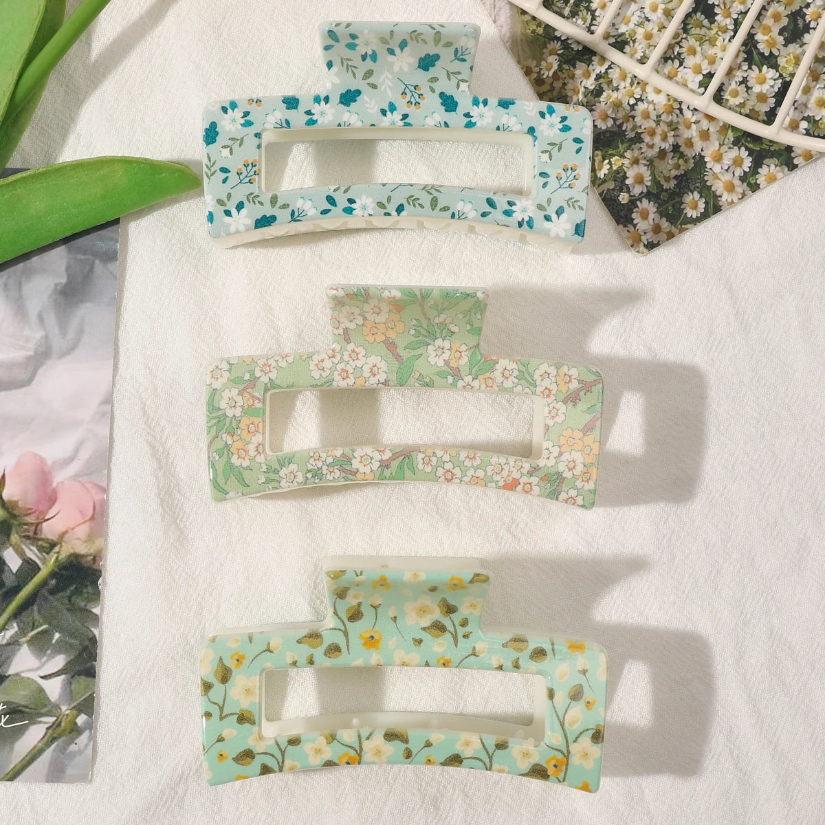 1/3/4/6 Pcs Medium Hair Claw Clips for Women Girls, Pink Strong Hold Matte Square Hair Clips for Thick Thin Hair