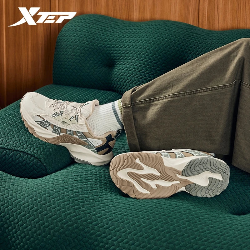 Xtep Flame 5.0 Men's Cotton Shoes 2024 Winter Comfortable Lightweight Heightening Rabbit Fur Warm Retro Casual Shoe 976419370048.