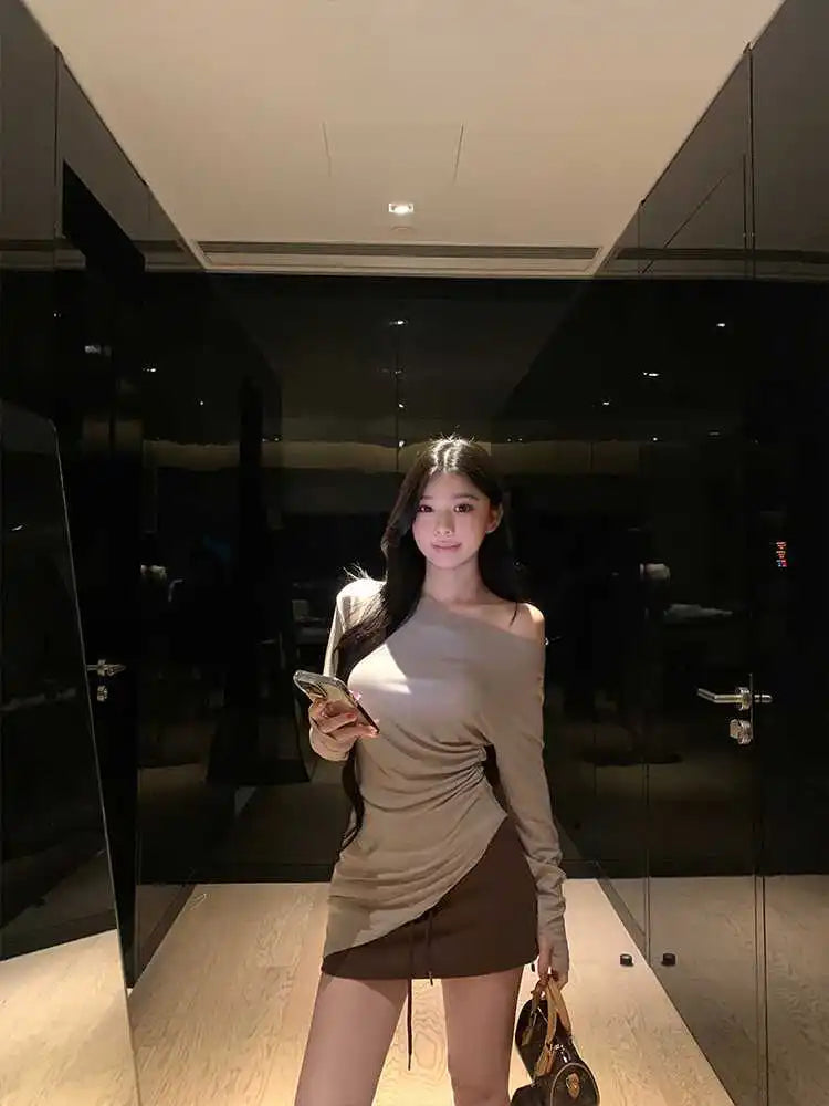 Sexy Long Sleeve T-Shirt Shoulder Bared Waist Cinched Slim Fit Knitted Cotton Solid Color Casual Urban Style for Early Autumn