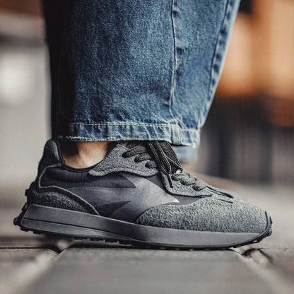 Maden Frühling Vintage Dickbesohlte Patchwork Schwarze Sneakers Lässige atmungsaktive Joggingschuhe Low-Top-Schnürschuhe Sportliche Sommerschuhe.