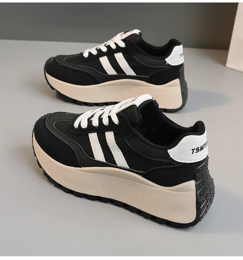 Spring Thick Bottom Women's Shoes 2025 Summer Casual Patchwork Leather Sneakers Casual Vulcanised Shoes Ladies Chaussure Femme.