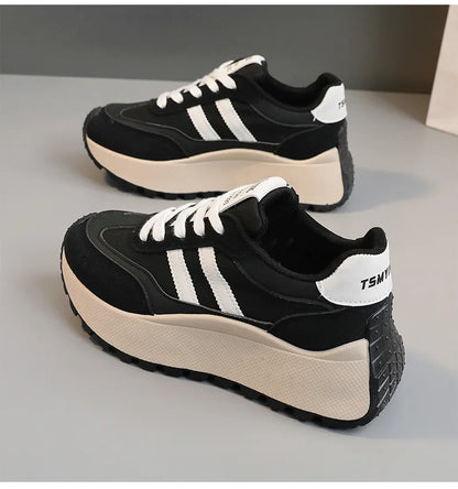 Spring Thick Bottom Women's Shoes 2025 Summer Casual Patchwork Leather Sneakers Casual Vulcanised Shoes Ladies Chaussure Femme.