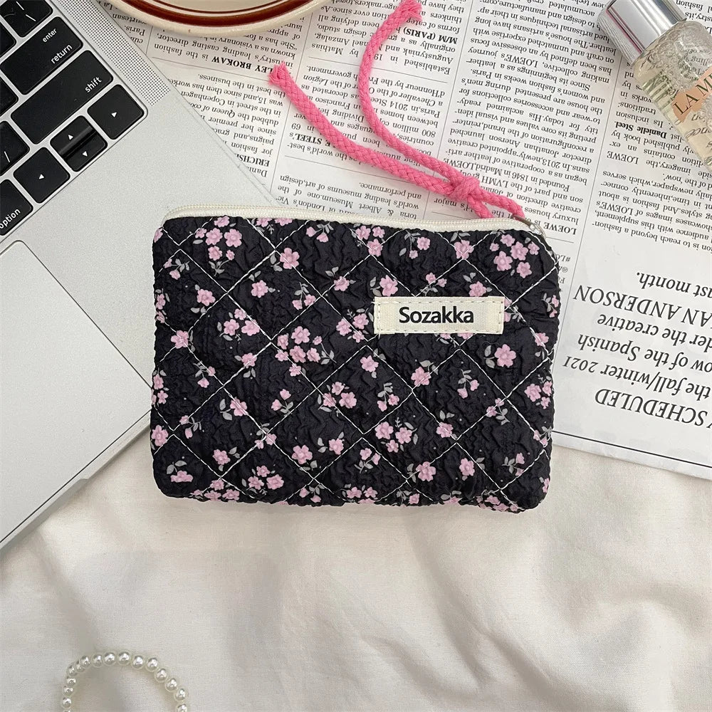 Cute Travel Cosmetic Lipstick Earphone Card Small Portable Storage Bag Purse Mini Makeup Handbags Pouch Organizer In Make Up Bag