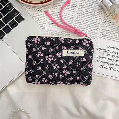 Cute Travel Cosmetic Lipstick Earphone Card Small Portable Storage Bag Purse Mini Makeup Handbags Pouch Organizer In Make Up Bag