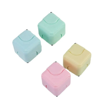 Fidget Cube with Spinner, Multifunction Stress Relief Puzzle Toy for Adults, 6-Side Mini Square Finger Toy for Anxiety ADHD.