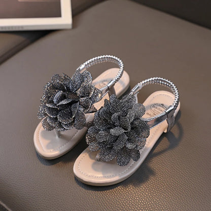 Girls Sandals 2023 Summer New Bling Flowers Baby Children Fashion Soft Bottom Student Shoes Kid's Slippers Pink Flats Flip Flops.