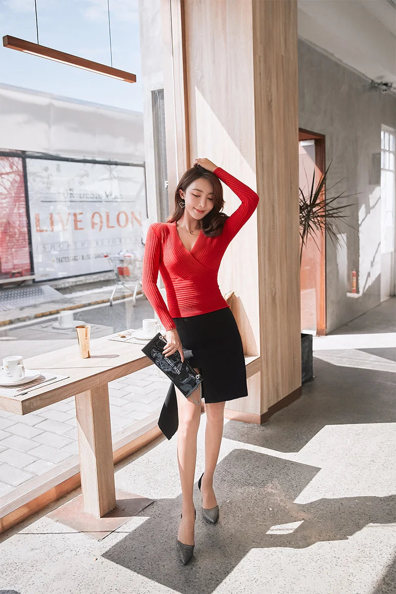 Kurze Grundlegende Pullover Frauen 2023 Sexy Tiefem V-ausschnitt Pullover frauen Pullover Schlank Bodenbildung Pullover Weibliche Elastische Baumwolle Tops