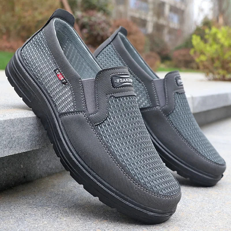 Men'S Summer Sneakers Cheap Shoes Clearance Free Shipping Soft Sole Canvas Man Shoes Comfort Casual Sneakers.