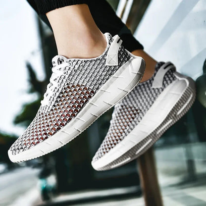 Summer Mesh Men Casual Shoes Comfortable Mens Walking Sneakers Breathable Hollow Man Running Shoes Lightweight Sport Shoes.