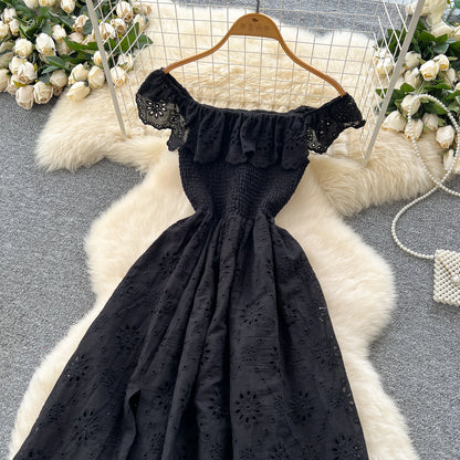 SINGREINY Schickes, ausgehöhltes Kleid mit Stickerei, Rüschen, Spleiß, schulterfrei, elastisch, gerüscht, schlank, 2025, solides, sanftes, langes Urlaubskleid.