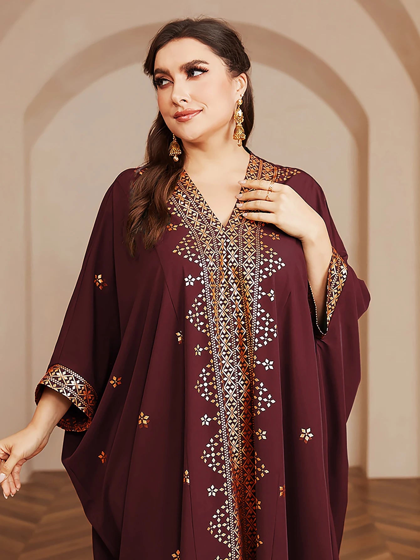 Wow! Langarm-Abaya in Übergröße mit Goldfolie – atemberaubendes arabisches Kleid, steigern Sie Ihren Stil für jede Veranstaltung!.