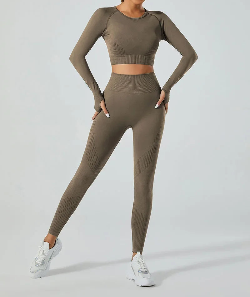 In-stock Women's Yoga Suit Five-piece Set Seamless Fitness Wear For Running Sports Top Leggings From Mainland China