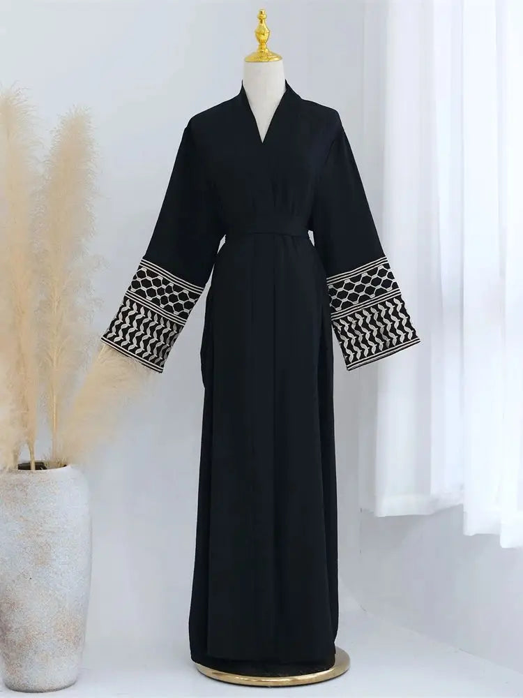 Butterfly Embroidered Open Kimono Abaya Dubai Luxury 2024 Islam Muslim Kaftan Modest Dress Kebaya Damen Robe Abayas For Women