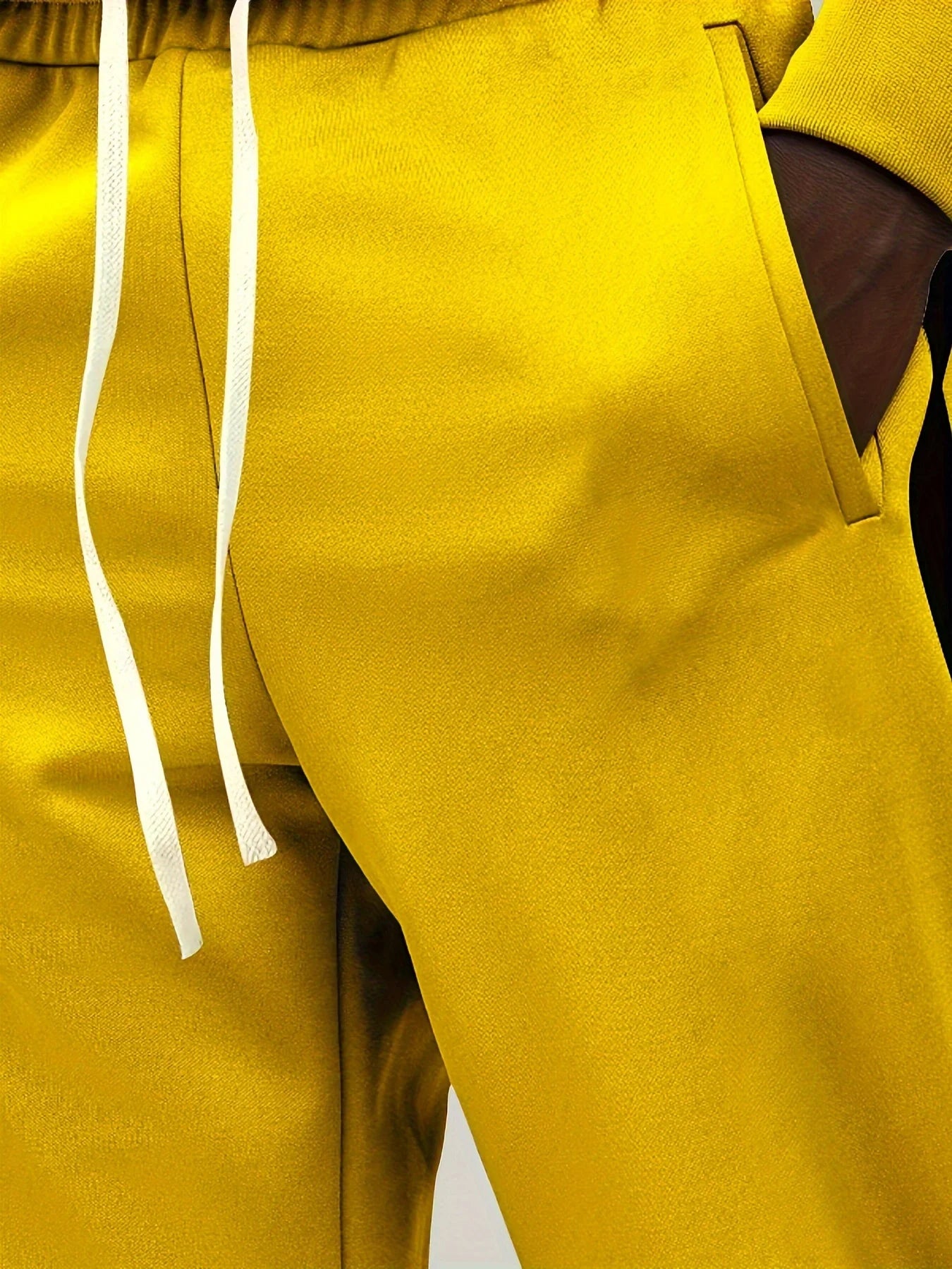 2025 Europe and the United States Spring and Autumn Outdoor New Leisure Men's Sports Suit Color Contrast Outdoor Men's 2 Pieces.