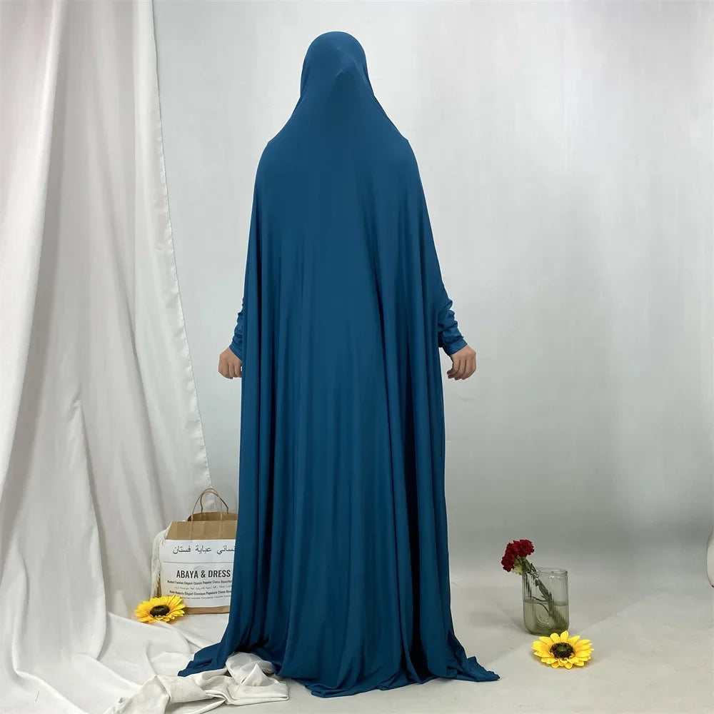 Middle East Muslim Fashionable Hooded Dress Dubai Arab Elegant Robe Elegant Long Shirt for Women with Hood from Mainland China.