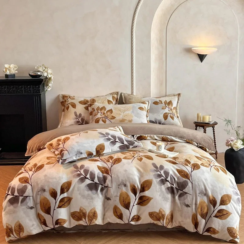 2025 new light luxury style high gram milk fleece 1.5m/1.8m bed four-piece printing warm bed sheet quilt cover.