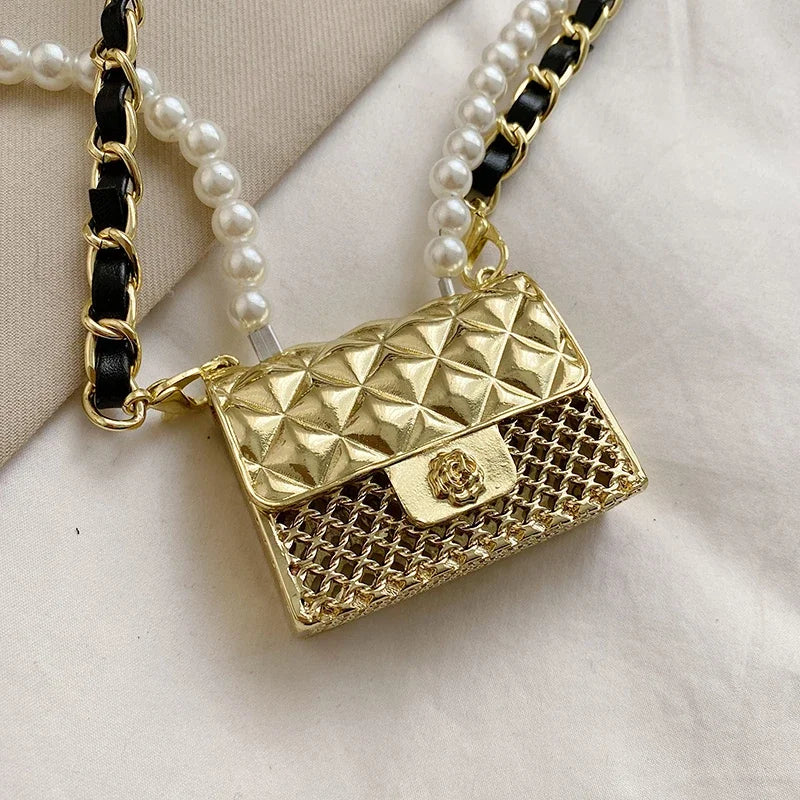 Mini Metal Shoulder Bags for Women Pearl Chain Crossbody Bag Designer Clothing Accessories Satchel Female Decorative Box Handbag.