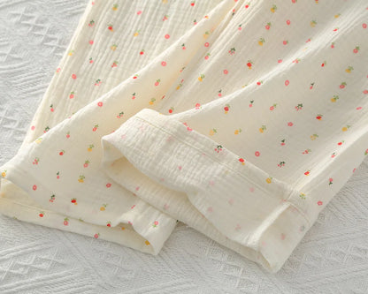 Pajamas pure cotton three-piece set spring and summer thin crepe autumn gauze lapel short-sleeved trousers shorts loungewear set.