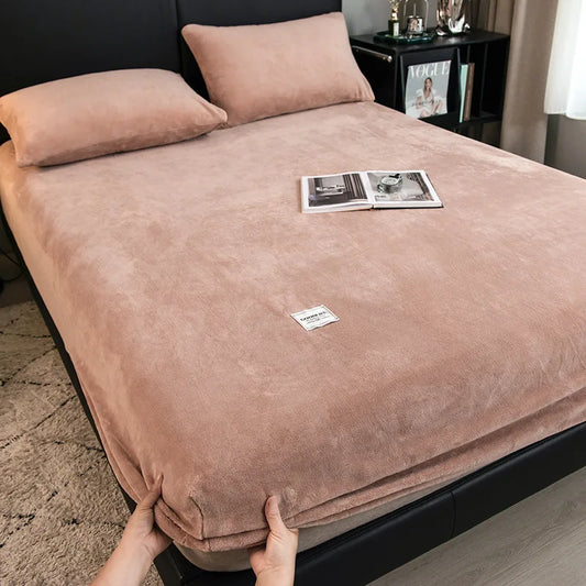 1pc Warm Winter Elastic Fitted Sheets Adjustable Flannel Velvet Mattress Cover Fluffy Fitted Bed Sheets for 200 Queen 180 size.