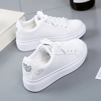 Spring Women Casual Shoes White Breathable Embroidered Flower Lace-Up Women Sneakers Fashion Korean version Women Tennis shoes