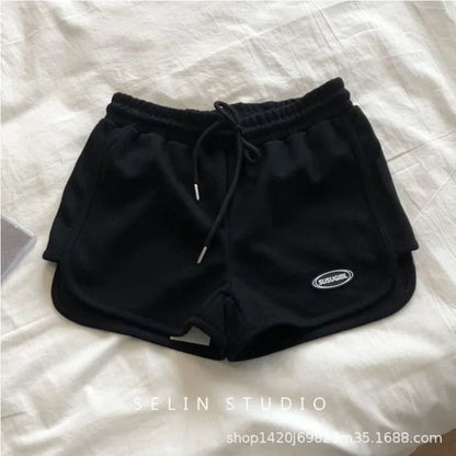 Shorts Women Summer A- shaped Slim Fit Versatile Loose Chili Girl Pants Summer Outdoor Casual Sports Fat Mm Three-piece Hot Pant.