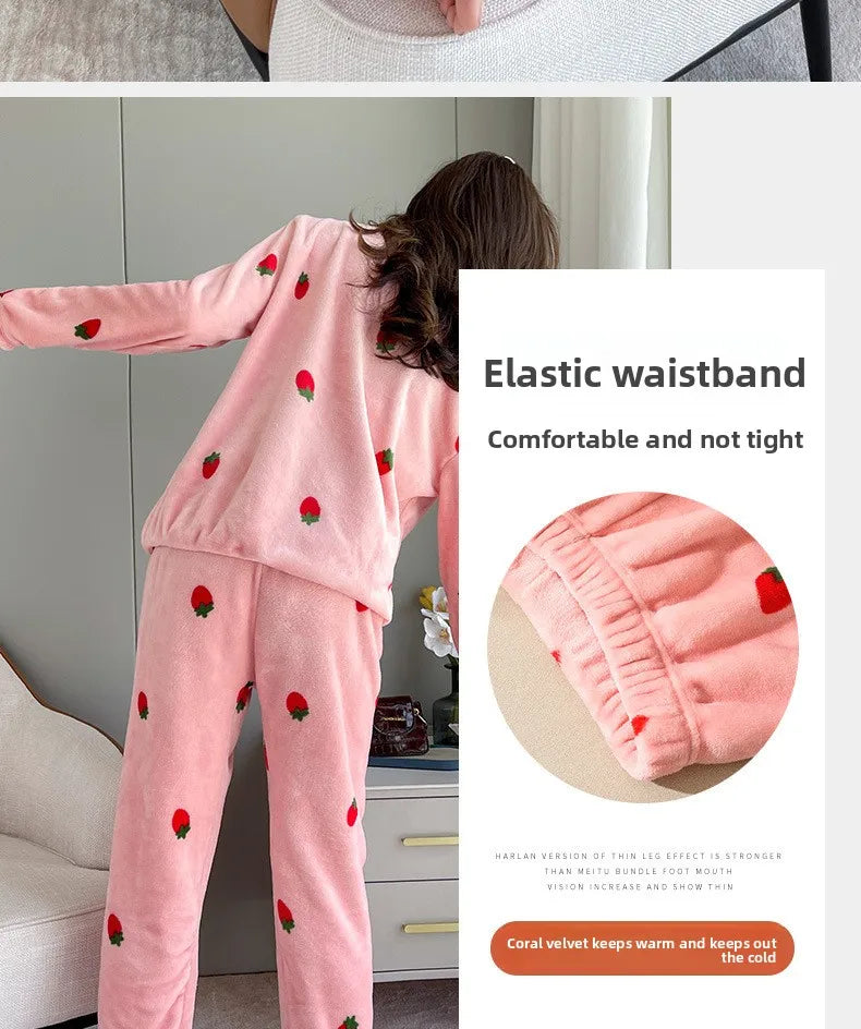 Warme Damen-Nachtwäsche für den Winter, bedruckt, Erdbeere, O-Ausschnitt, Korallensamt-Pyjama, Loungewear, zweiteiliges Set, süße Damen-Pyjamas.