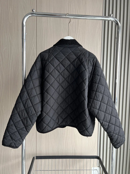 Women's Quilted Jacket with Padded Lining Model ETJ 2025 - Casual and Simple Diamond Quilted Short Puffer Jacket with Collar.