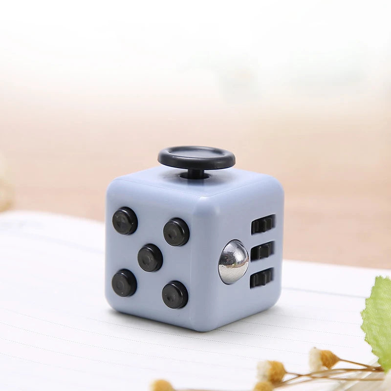 Solid Color Fidget Decompression Dice for Release Stress Autism Anxiety Relieve Adult Kids Stress Relief Anti-Stress Fingertip.