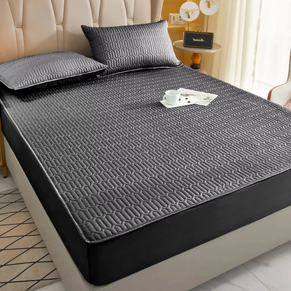 Waterproof Thicken bed Cover Solid color Mattress Protector Skin-Friendly Queen King Double Fitted Sheet Mat 90 140 180x200cm