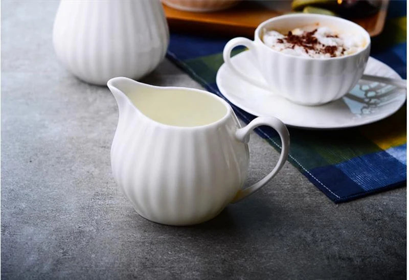 Plain white bone china cafe sugar bowl cream boat, pumpkin creative design, cafe milk jug, milk pitcher, coffee accessories.