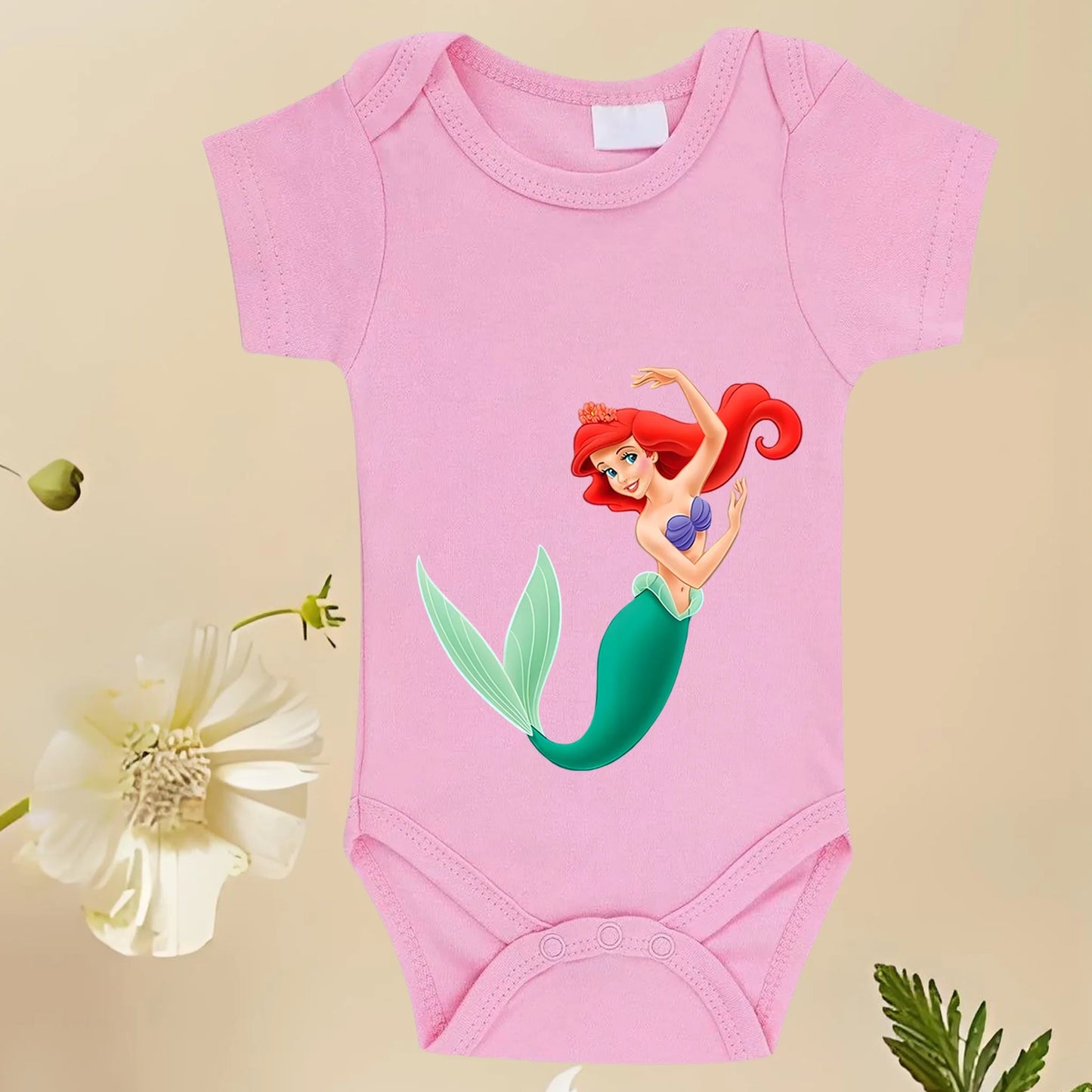 Eng anliegendes Baby-Pyjama-Set mit Meerjungfrau-Cartoon- und Anime-Aufdruck, 100 % reine Baumwolle, weicher Pyjama, Sommer, neues einteiliges Familienkleid.