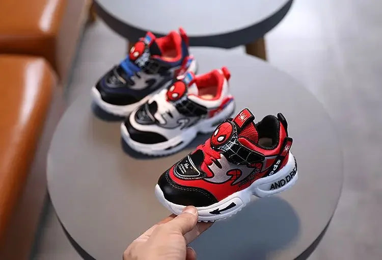 2024 New Arrival Disney Children Casual Shoes Fashion Cartoon Spiderman Boys Sneakers Kids Outdoor Shoes Sport Shoes for 1-6Y.